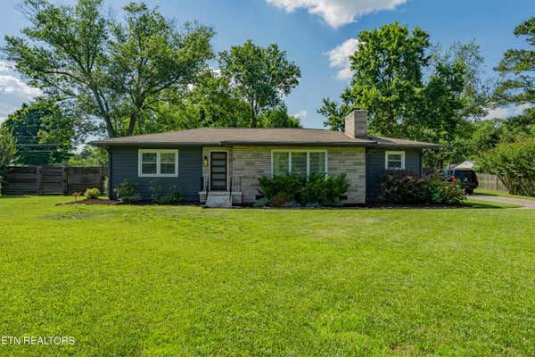 6839 DORCHESTER DR, KNOXVILLE, TN 37909 - Image 1