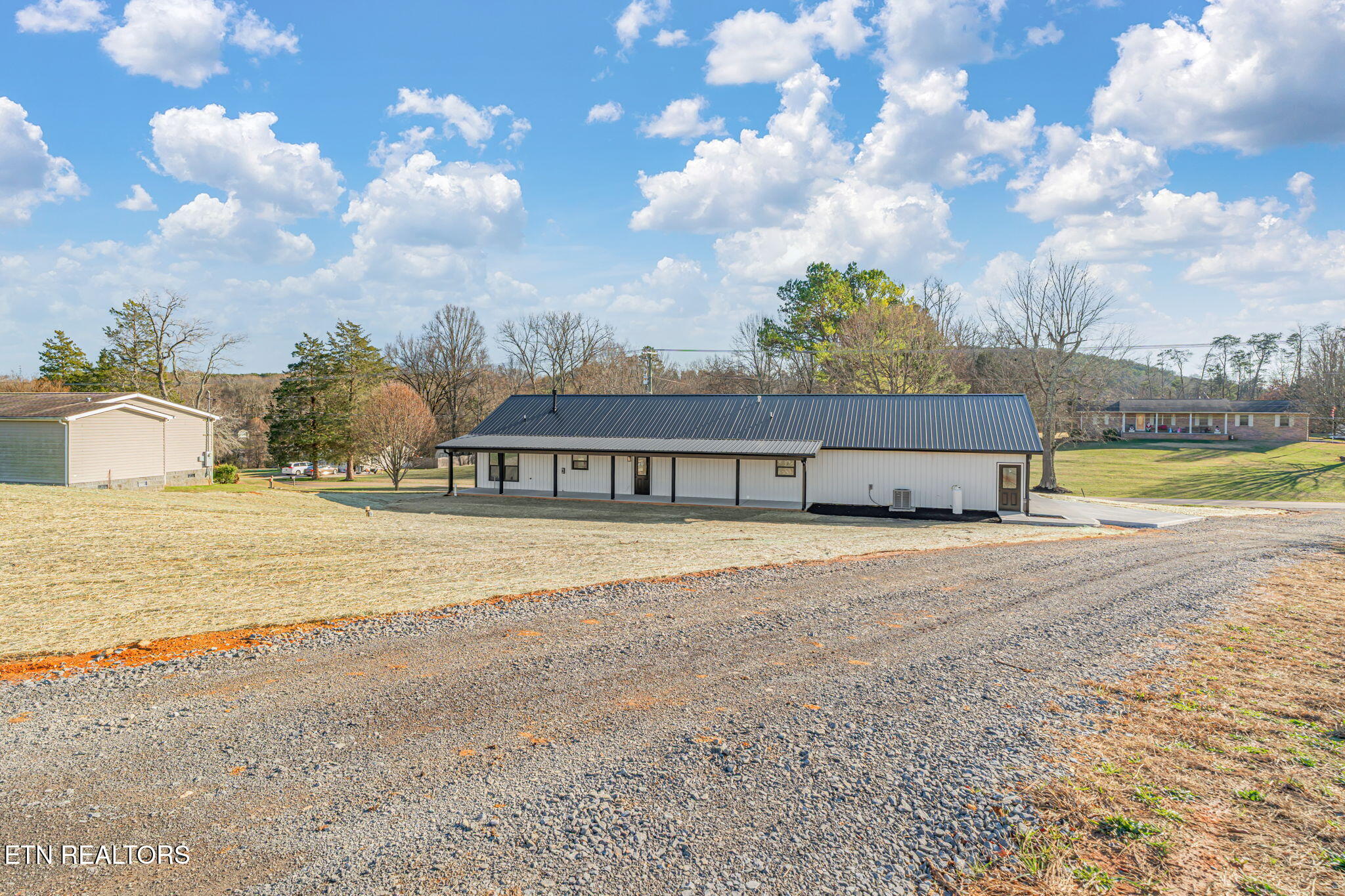 Strawberry Plains, Tennessee, 37871, United States, 3 Bedrooms Bedrooms, ,2 BathroomsBathrooms,Residential,Active,2007043