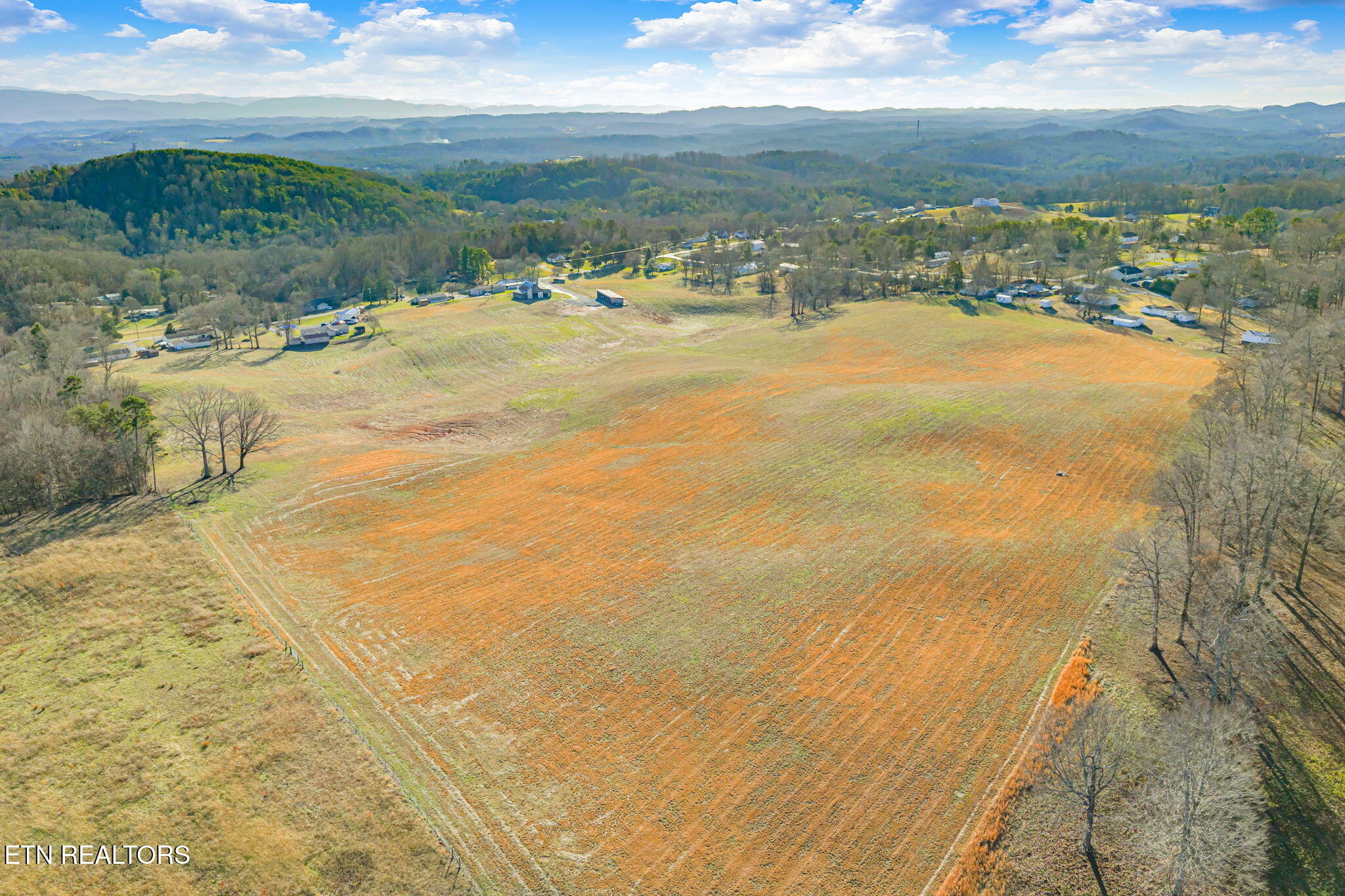 Strawberry Plains, Tennessee, 37871, United States, 3 Bedrooms Bedrooms, ,2 BathroomsBathrooms,Residential,Active,2007043