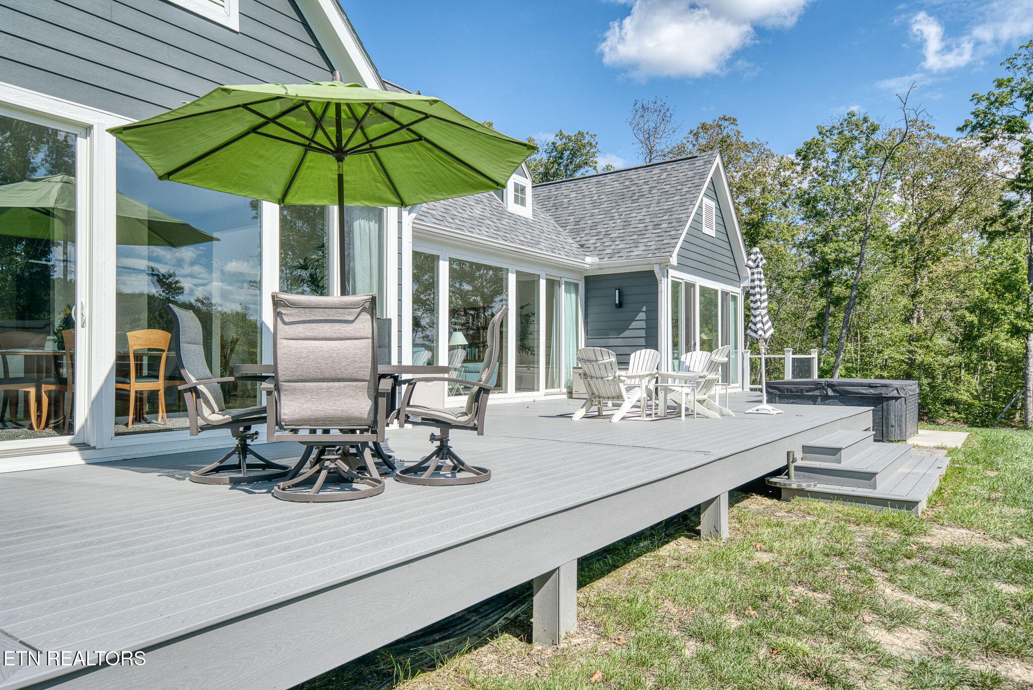 Crawford, Tennessee, 38554, United States, 3 Bedrooms Bedrooms, ,4 BathroomsBathrooms,Residential,Active,2008007