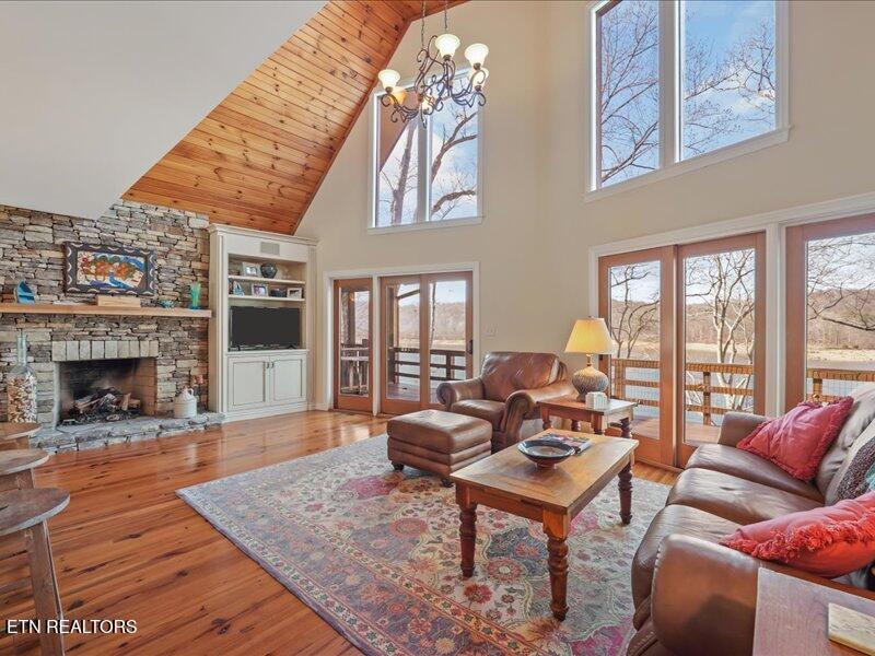 Andersonville, Tennessee, 37705, United States, 4 Bedrooms Bedrooms, ,4 BathroomsBathrooms,Residential,Active,2009809