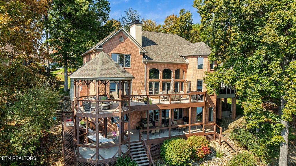 Loudon, Tennessee, 37774, United States, 4 Bedrooms Bedrooms, ,5 BathroomsBathrooms,Residential,Active,1968404