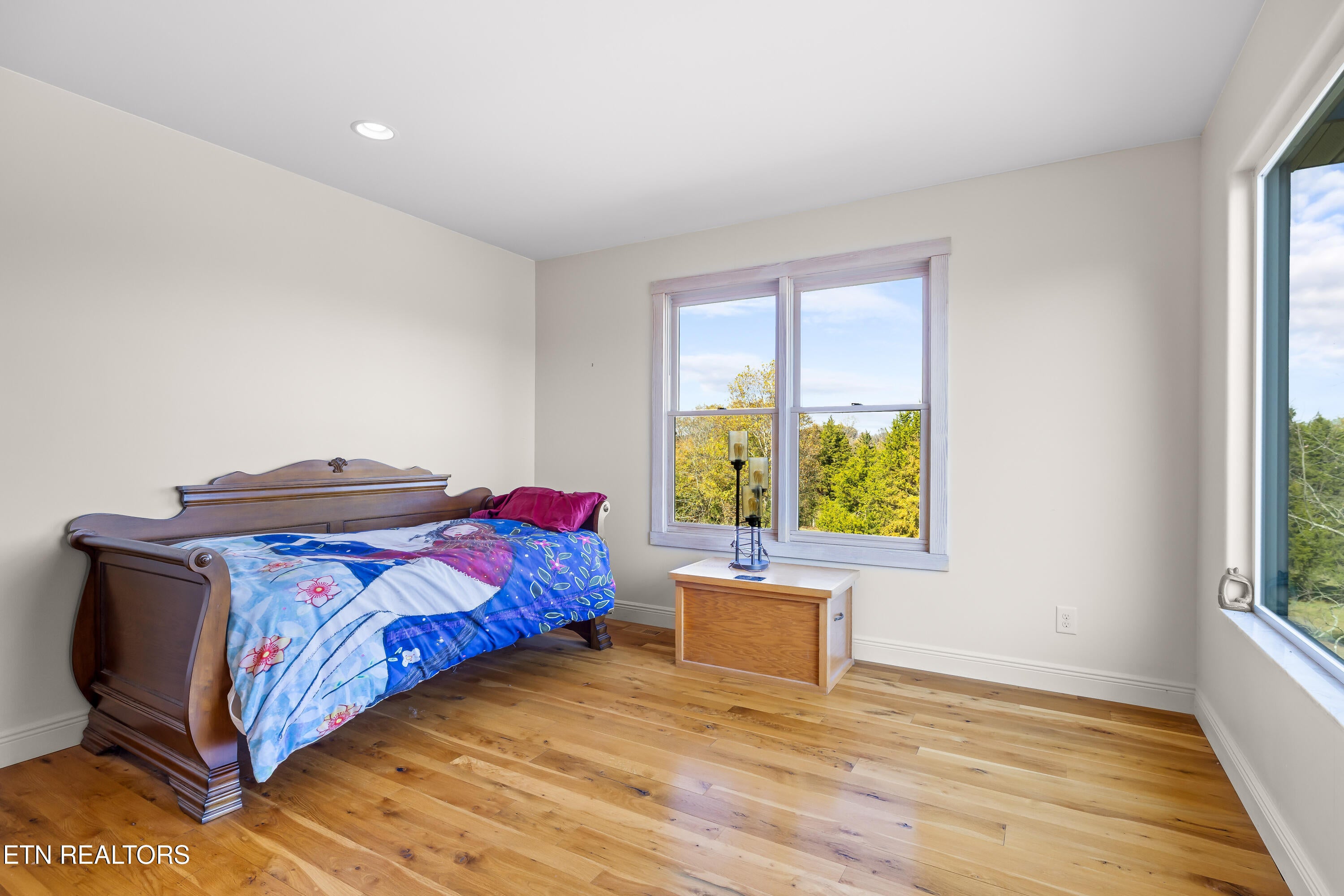 Loudon, Tennessee, 37774, United States, 3 Bedrooms Bedrooms, ,3 BathroomsBathrooms,Residential,Active,1988704