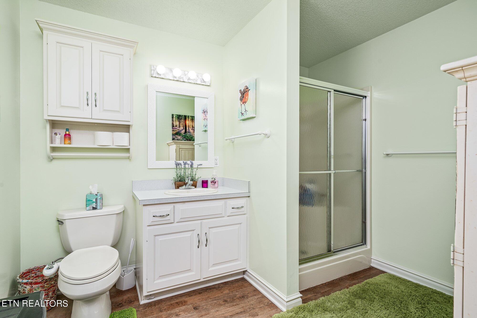 Crossville, Tennessee, 38558, United States, ,4 BathroomsBathrooms,Residential,Active,1748197