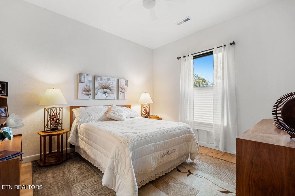 Maryville, Tennessee, 37801, United States, 5 Bedrooms Bedrooms, ,5 BathroomsBathrooms,Residential,Active,2013636