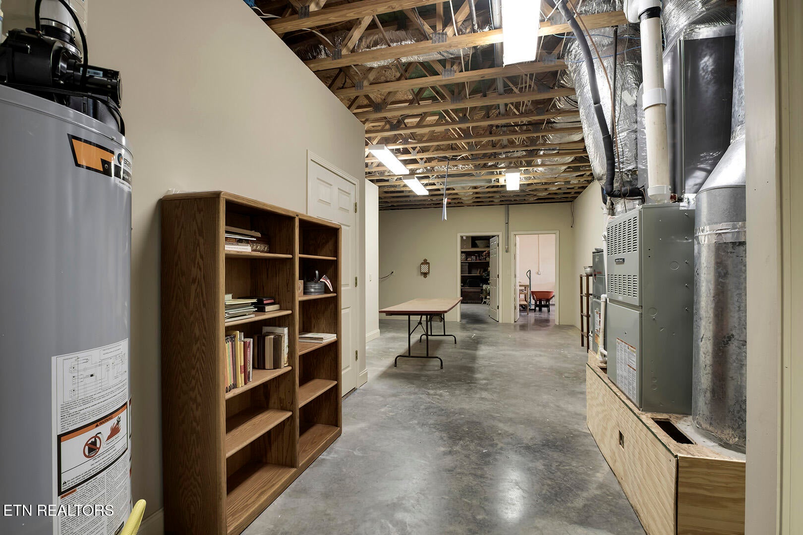 Vonore, Tennessee, 37885, United States, ,4 BathroomsBathrooms,Residential,Active,1731286