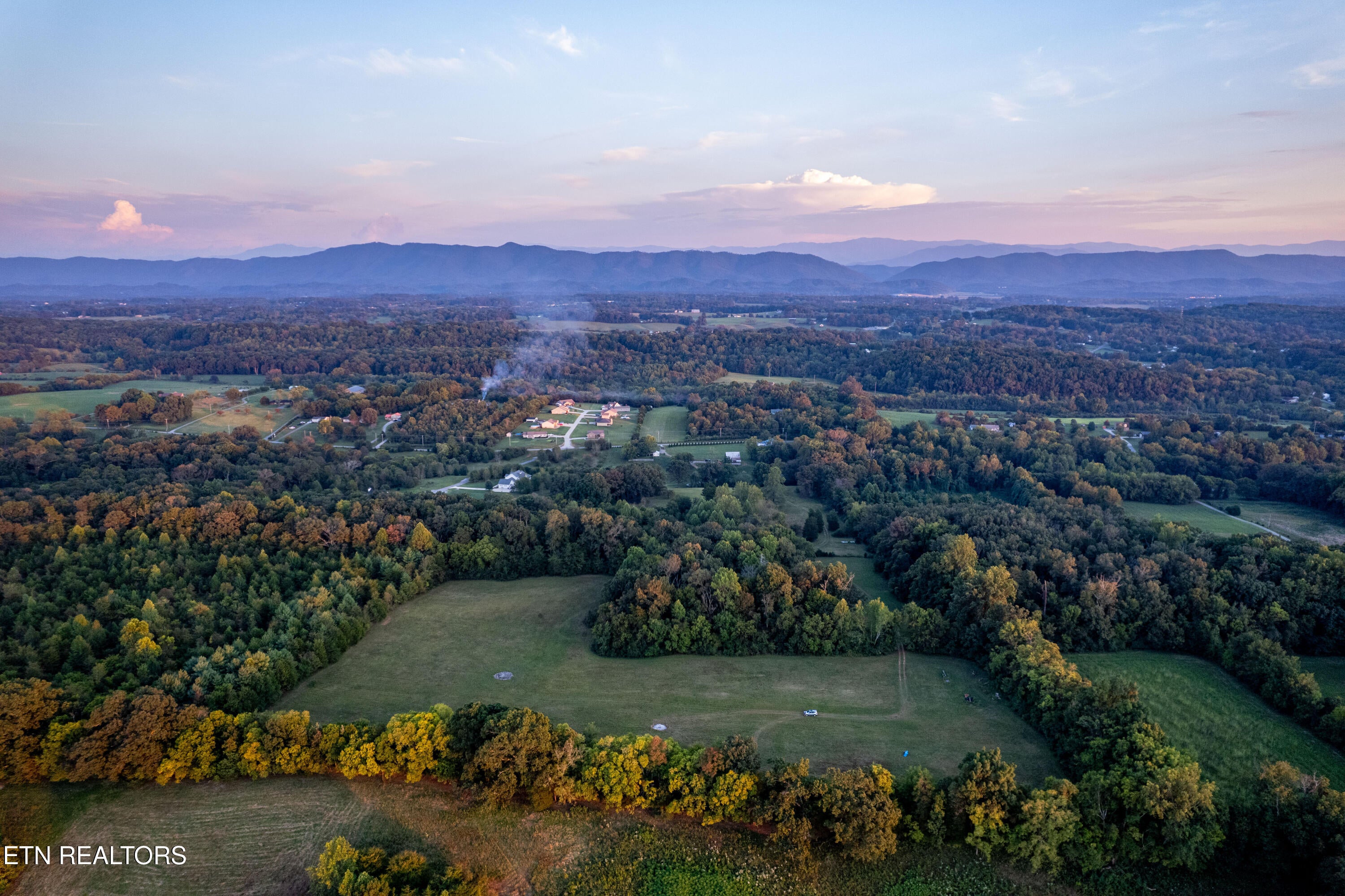 Maryville, Tennessee, 37804, United States, 2 Bedrooms Bedrooms, ,1 BathroomBathrooms,Residential,Active,1945541