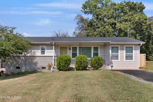 2221 W GILBERT LN, KNOXVILLE, TN 37920 - Image 1