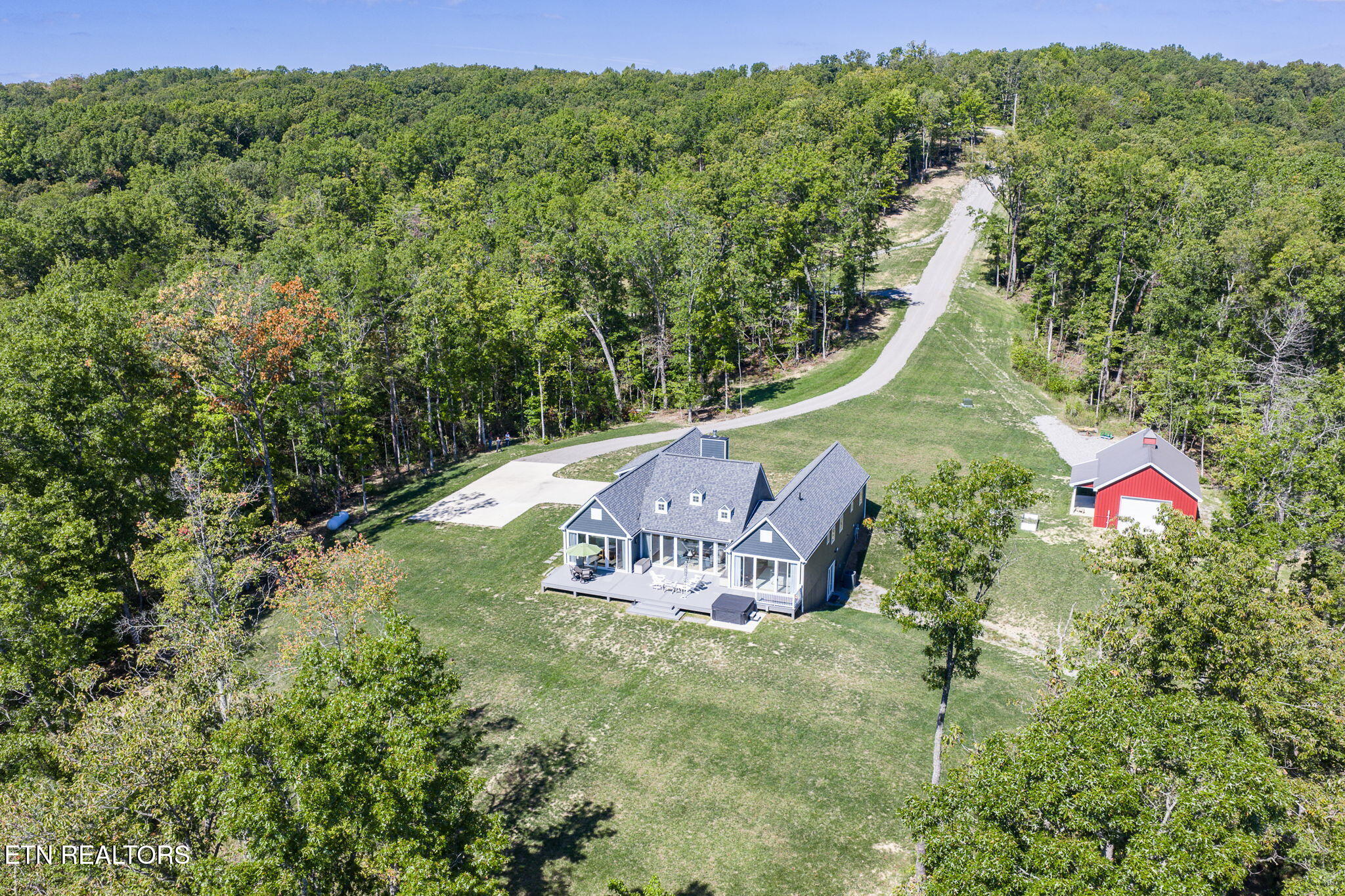 Crawford, Tennessee, 38554, United States, 3 Bedrooms Bedrooms, ,4 BathroomsBathrooms,Residential,Active,2008007