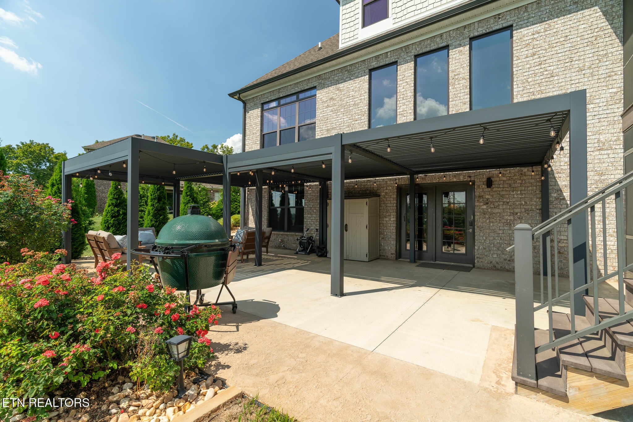 Knoxville, Tennessee, 37934, United States, 5 Bedrooms Bedrooms, ,5 BathroomsBathrooms,Residential,Pending,1922310