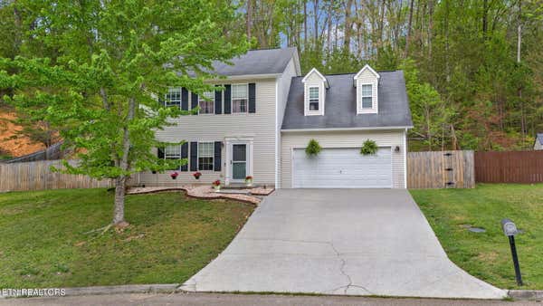 424 DOGWOOD GLEN LN, POWELL, TN 37849, photo 3 of 25