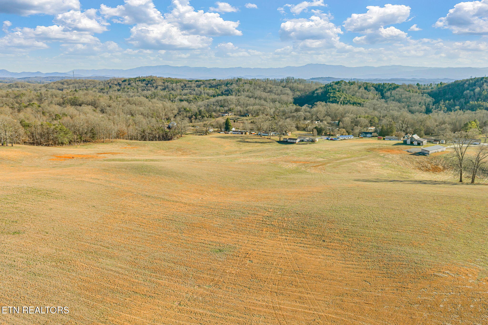 Strawberry Plains, Tennessee, 37871, United States, 3 Bedrooms Bedrooms, ,2 BathroomsBathrooms,Residential,Active,2007043