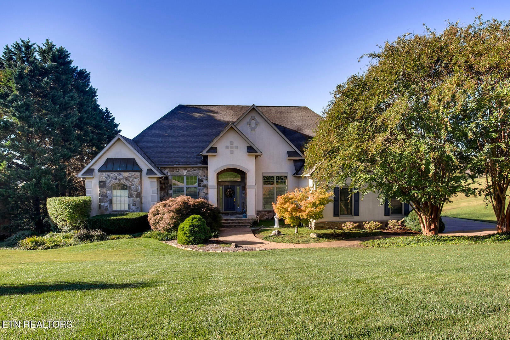 Vonore, Tennessee, 37885, United States, ,4 BathroomsBathrooms,Residential,Active,1731286