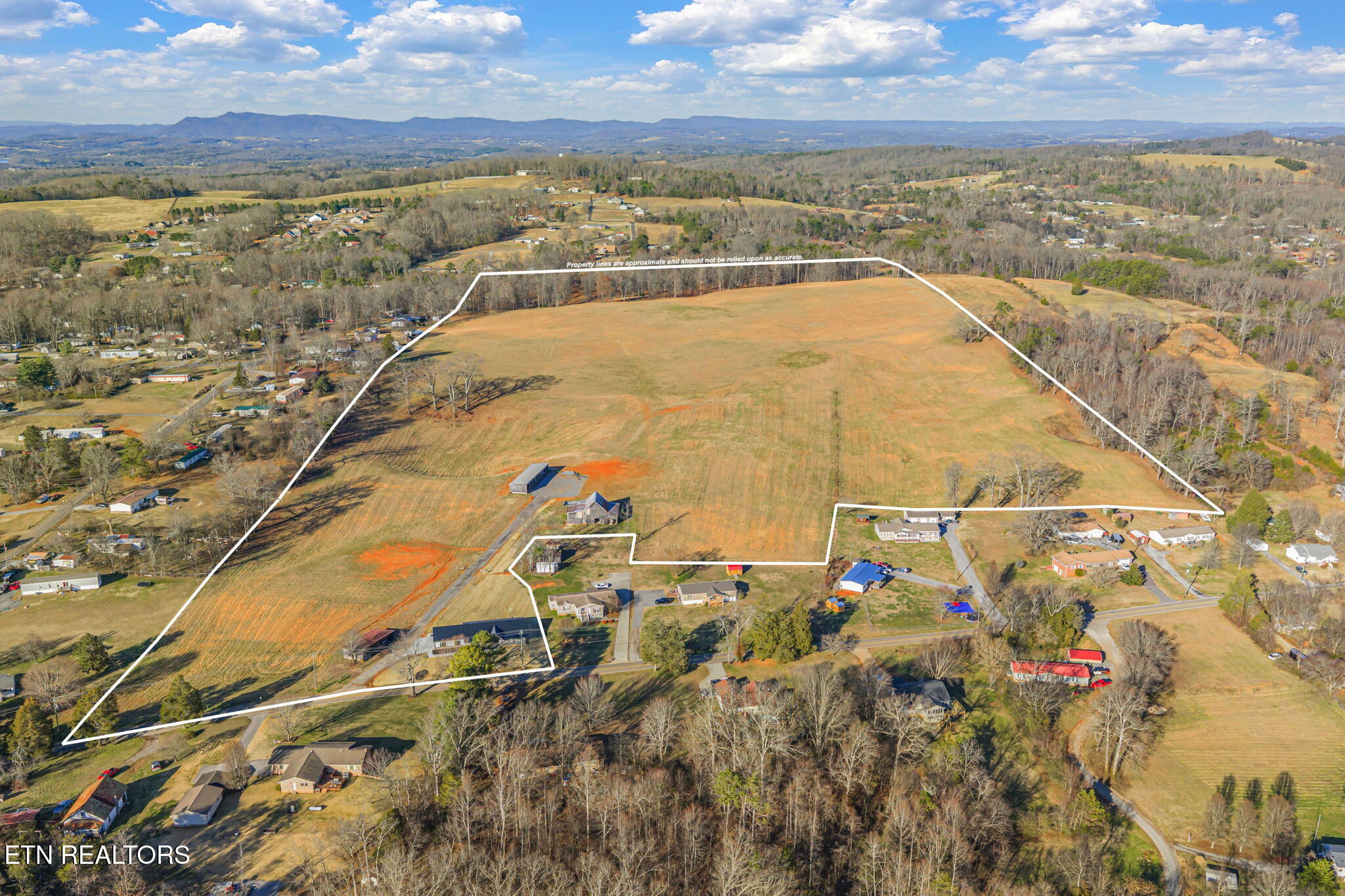 Strawberry Plains, Tennessee, 37871, United States, 3 Bedrooms Bedrooms, ,2 BathroomsBathrooms,Residential,Active,2007043