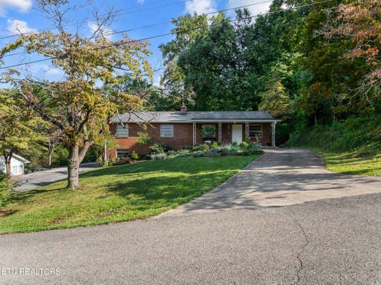 800 BARCLAY DR, KNOXVILLE, TN 37920 - Image 1