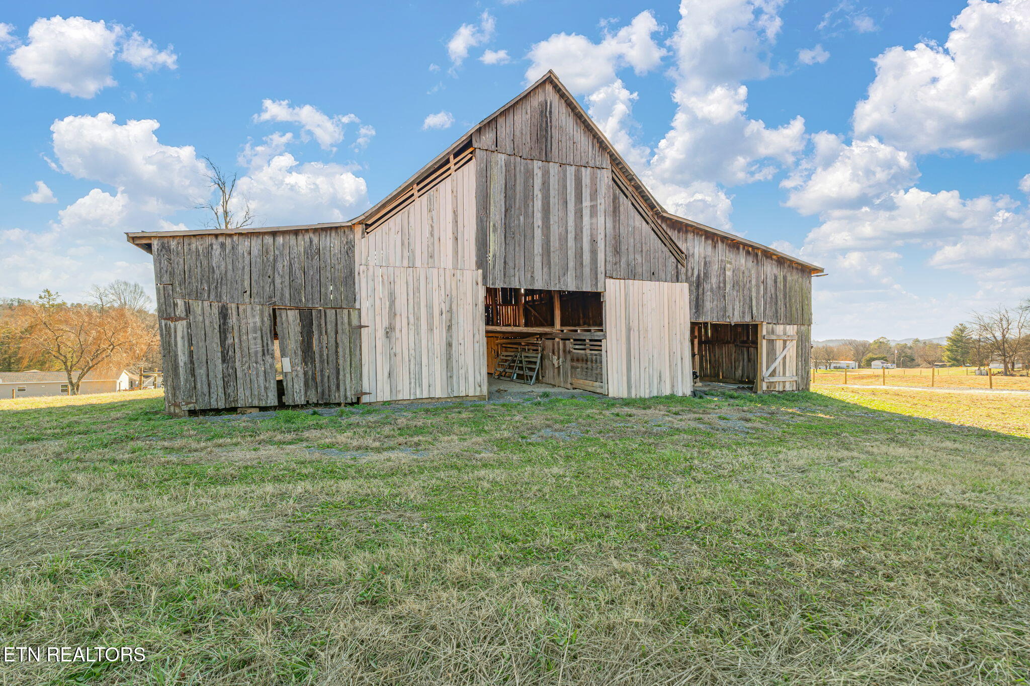 Strawberry Plains, Tennessee, 37871, United States, 3 Bedrooms Bedrooms, ,2 BathroomsBathrooms,Residential,Active,2007043