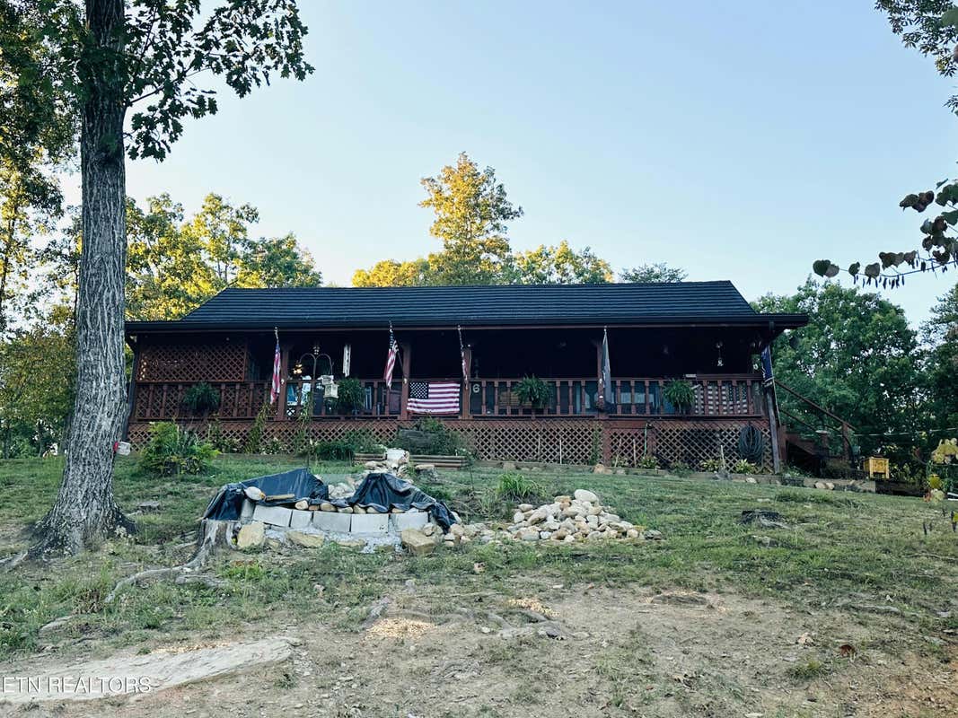 116 CHARLIE RD, TELLICO PLAINS, TN 37385, photo 1 of 48