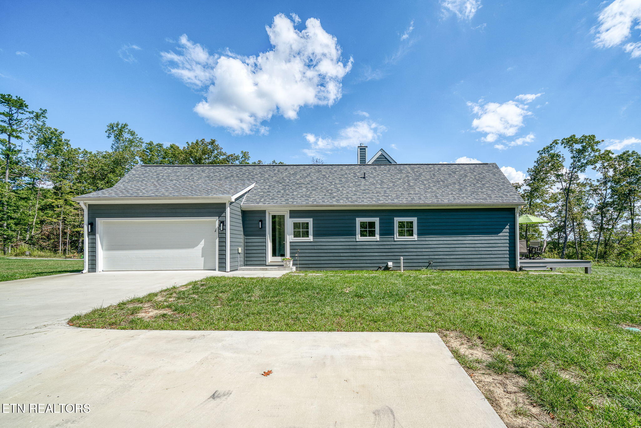 Crawford, Tennessee, 38554, United States, 3 Bedrooms Bedrooms, ,4 BathroomsBathrooms,Residential,Active,1959527