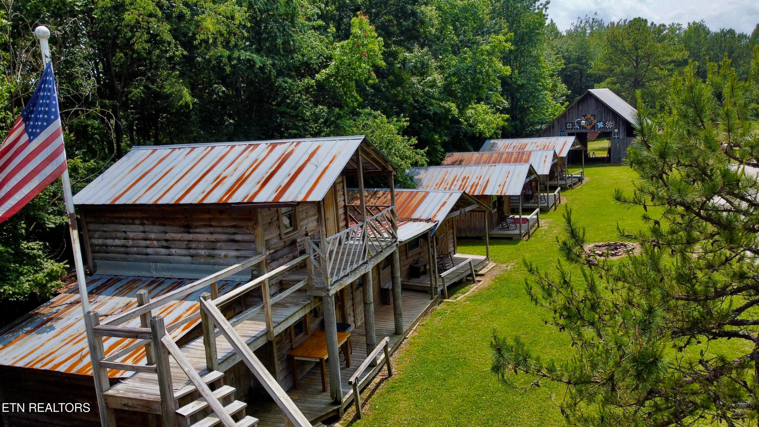 Winfield, Tennessee, 37892, United States, 18 Bedrooms Bedrooms, ,8 BathroomsBathrooms,Residential,Active,1920273