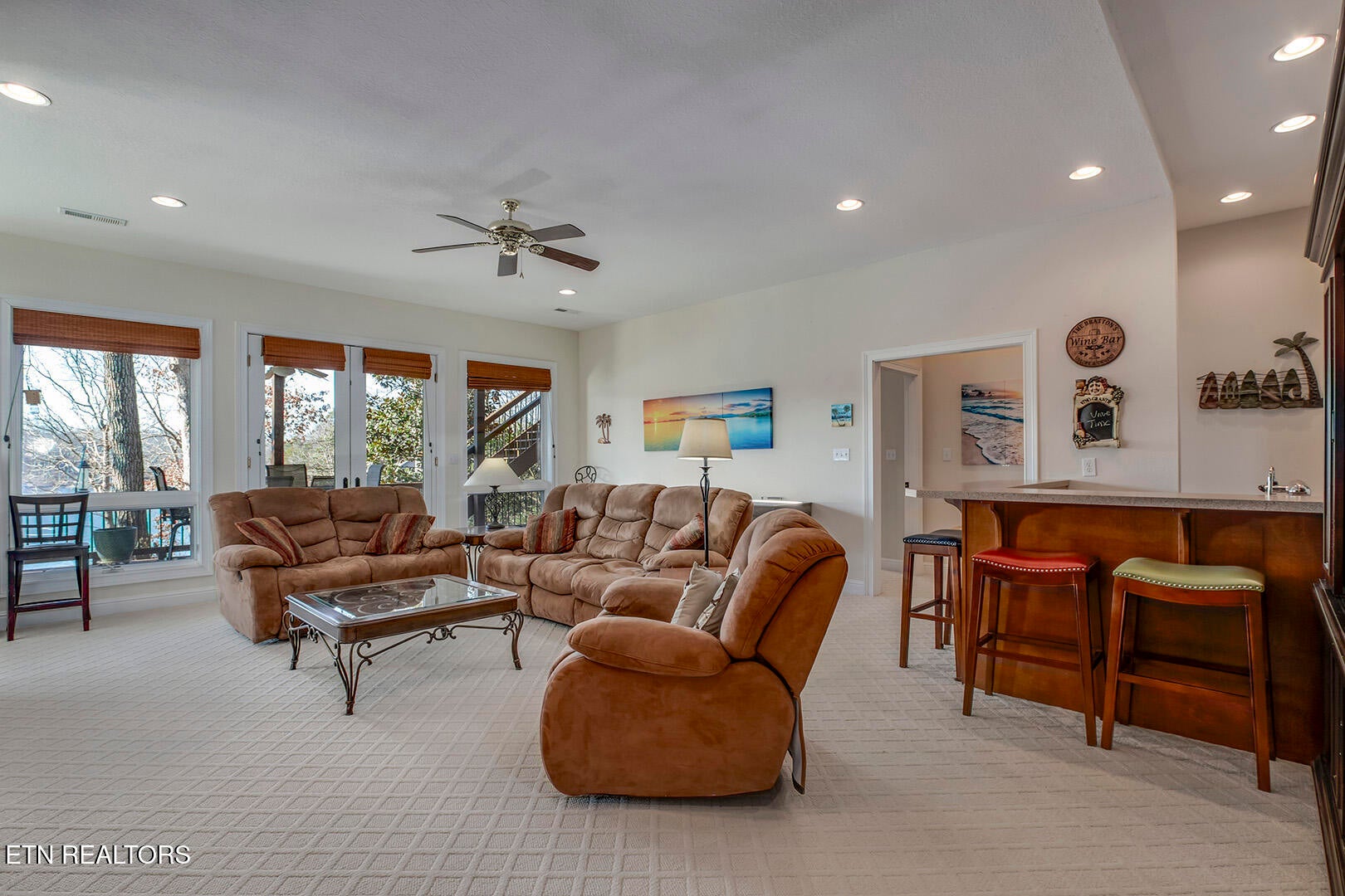 Loudon, Tennessee, 37774, United States, 4 Bedrooms Bedrooms, ,5 BathroomsBathrooms,Residential,Active,2015473