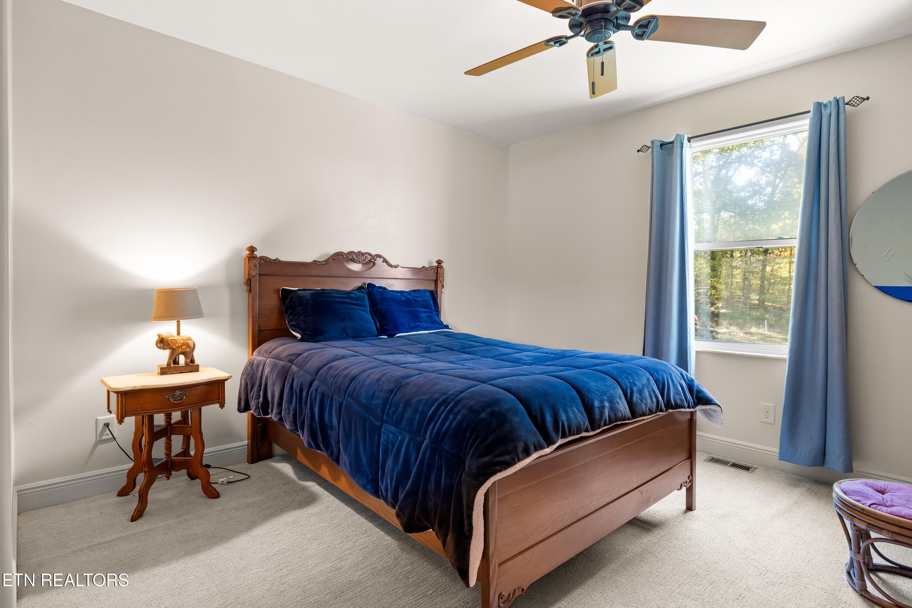 Loudon, Tennessee, 37774, United States, 3 Bedrooms Bedrooms, ,3 BathroomsBathrooms,Residential,Active,1988704