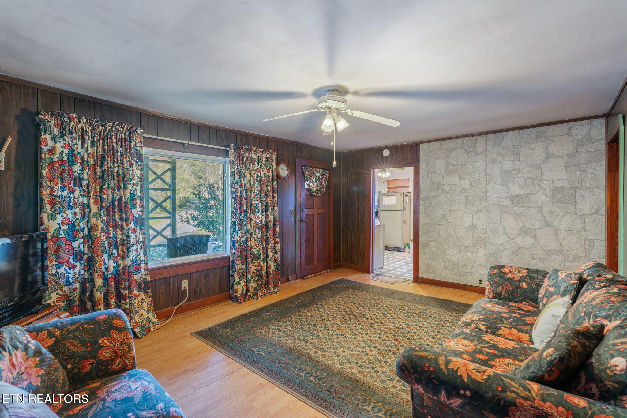 Seymour, Tennessee, 37865, United States, 2 Bedrooms Bedrooms, ,2 BathroomsBathrooms,Residential,Active,1966023