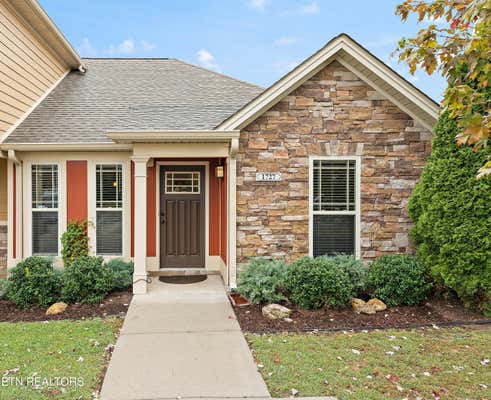 1727 STONE CASTLE DR NE, CLEVELAND, TN 37312 - Image 1