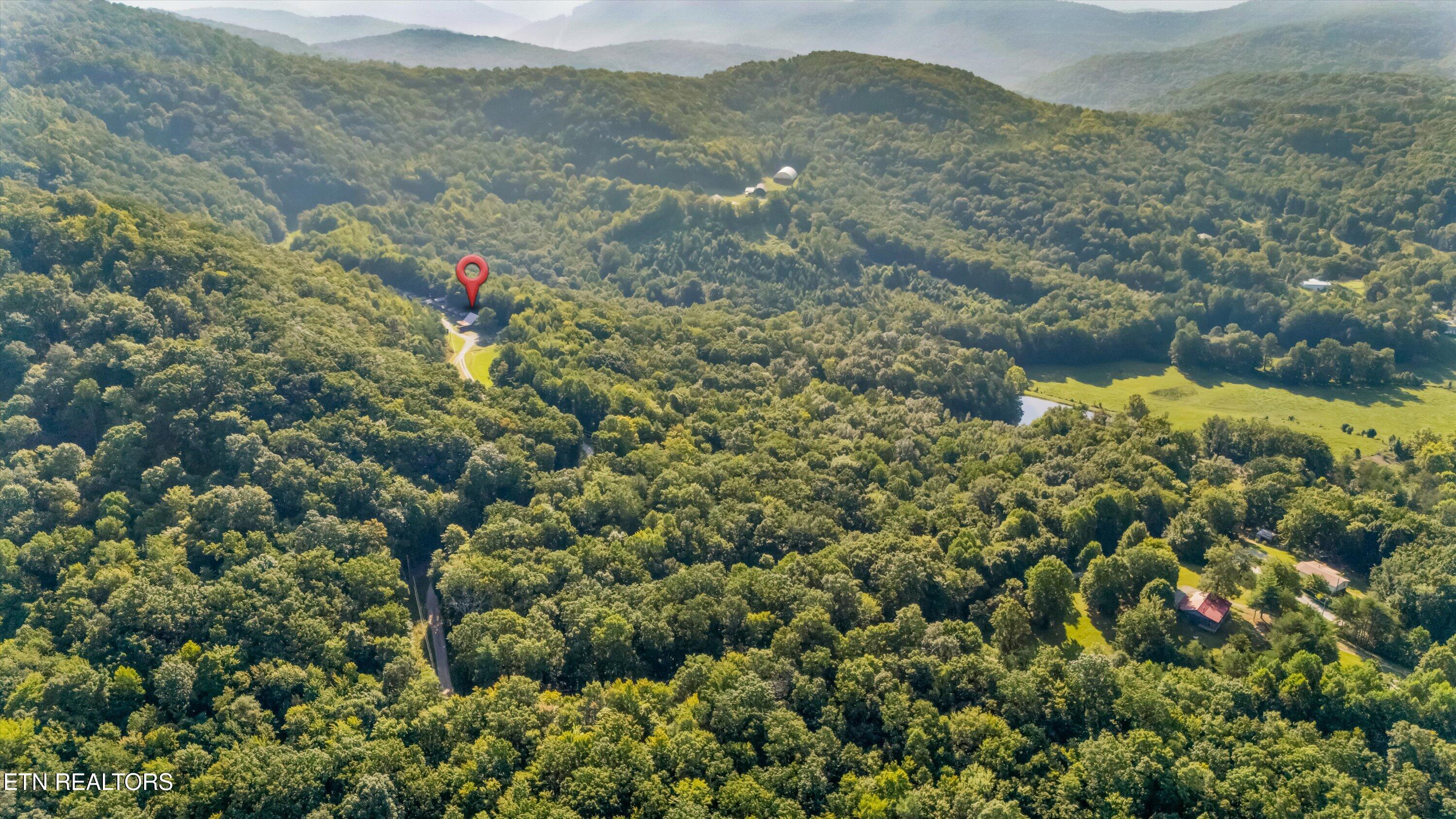 Winfield, Tennessee, 37892, United States, 18 Bedrooms Bedrooms, ,8 BathroomsBathrooms,Residential,Active,1920273