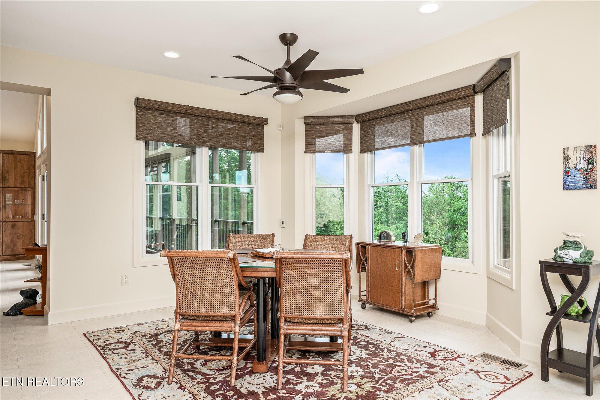 Crossville, Tennessee, 38558, United States, 4 Bedrooms Bedrooms, ,4 BathroomsBathrooms,Residential,Active,1909627