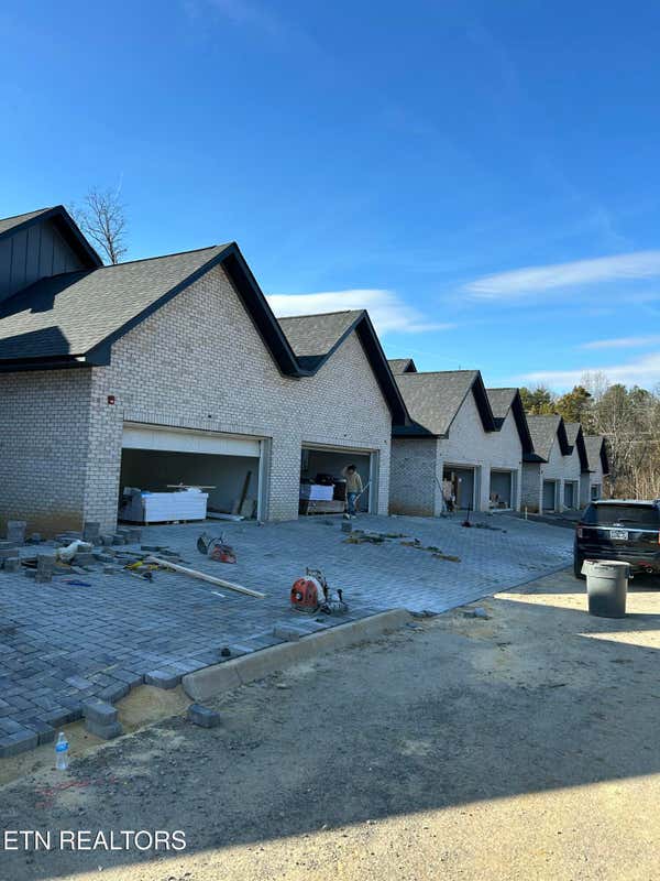 623 October Glory Ln  