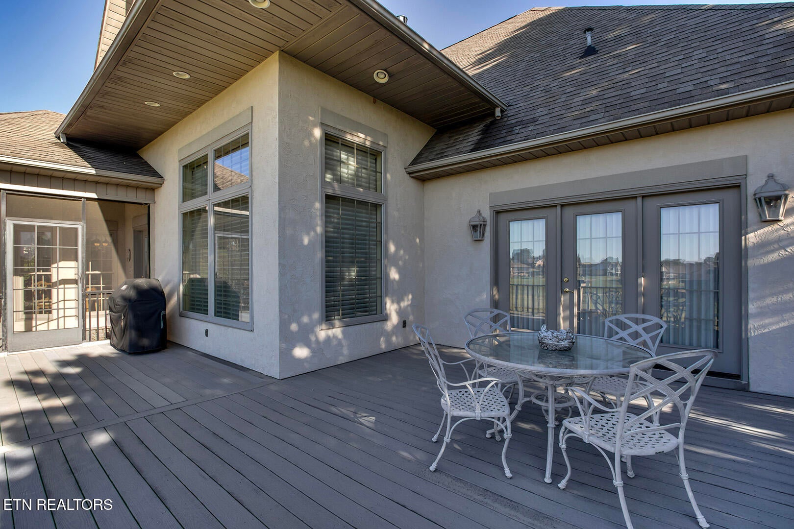 Vonore, Tennessee, 37885, United States, ,4 BathroomsBathrooms,Residential,Active,1731286