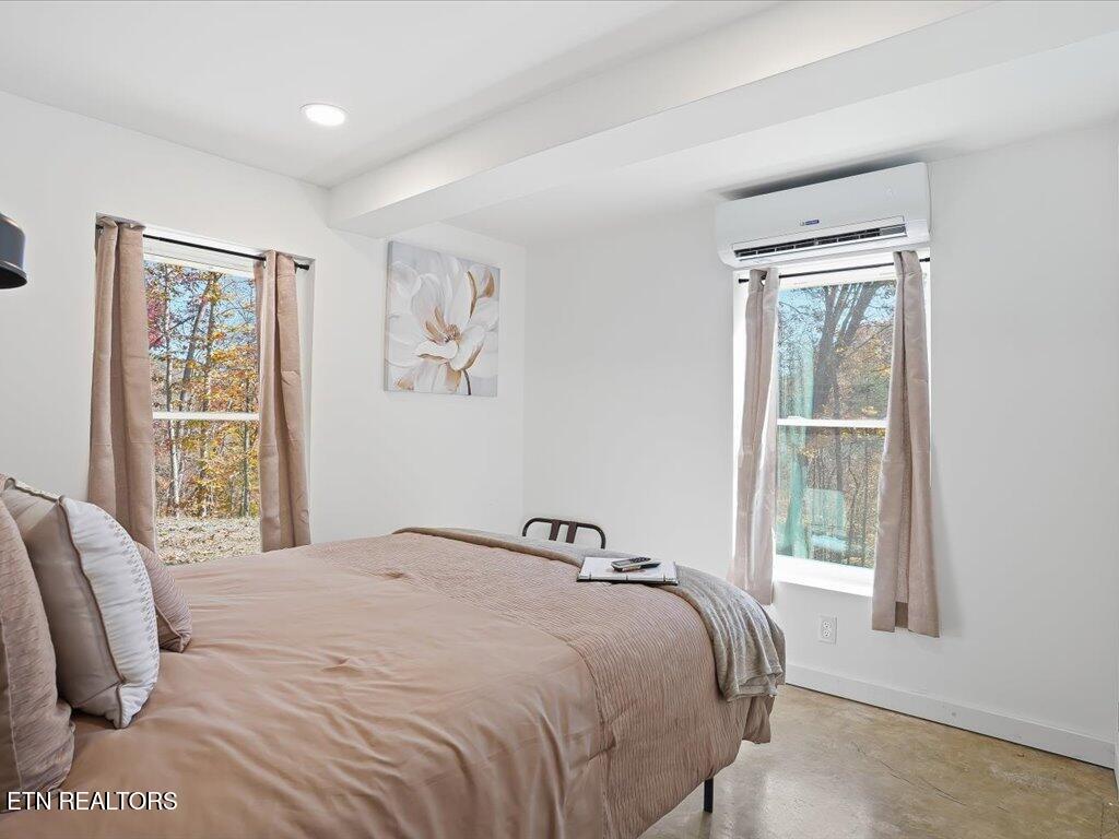 New Tazewell, Tennessee, 37825, United States, 2 Bedrooms Bedrooms, ,2 BathroomsBathrooms,Residential,Active,2007646