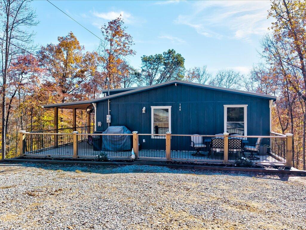 New Tazewell, Tennessee, 37825, United States, 2 Bedrooms Bedrooms, ,2 BathroomsBathrooms,Residential,Active,2007066