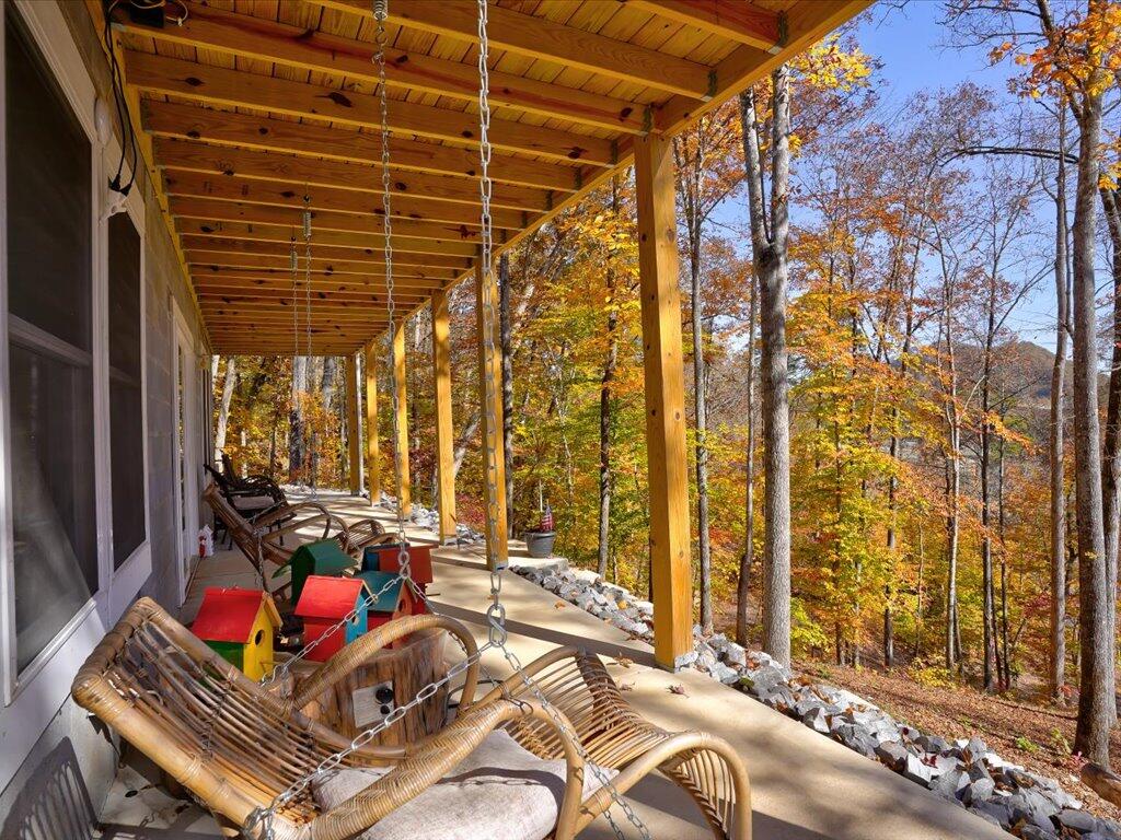 New Tazewell, Tennessee, 37825, United States, 2 Bedrooms Bedrooms, ,2 BathroomsBathrooms,Residential,Active,2007066