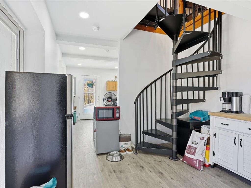 New Tazewell, Tennessee, 37825, United States, 2 Bedrooms Bedrooms, ,2 BathroomsBathrooms,Residential,Active,2007066