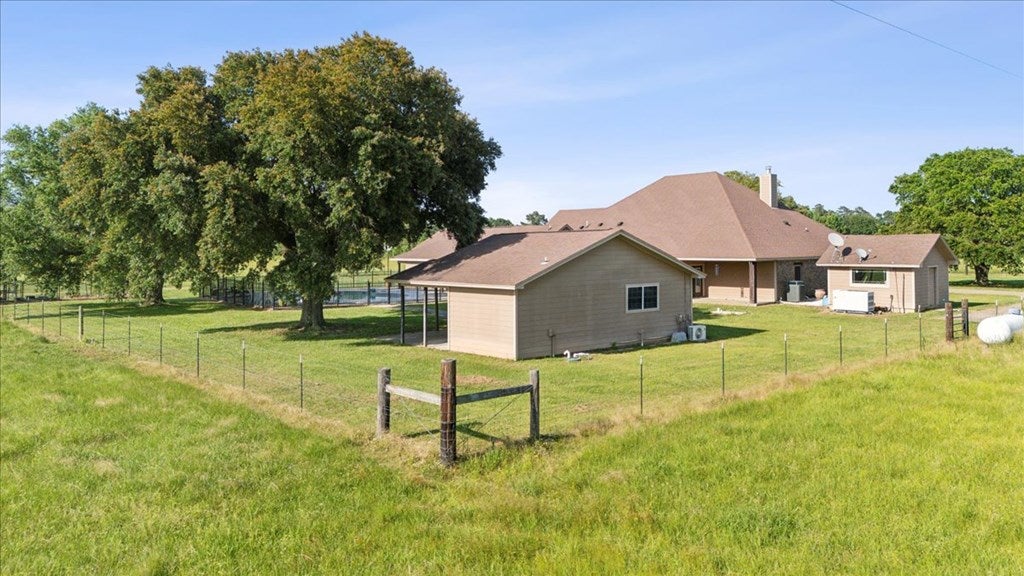 Kirbyville, Texas, 75956, United States, 3 Bedrooms Bedrooms, ,3 BathroomsBathrooms,Residential,Active,1992248