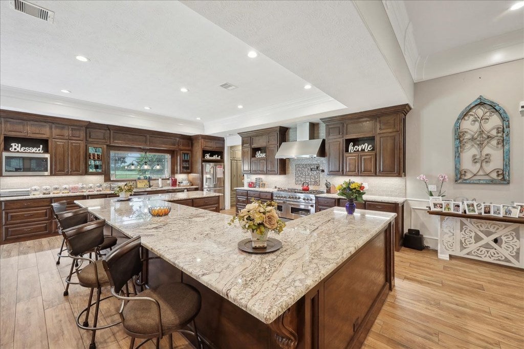 Kirbyville, Texas, 75956, United States, 3 Bedrooms Bedrooms, ,3 BathroomsBathrooms,Residential,Active,1992248