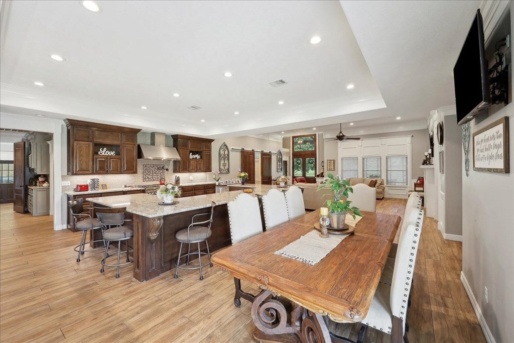 Kirbyville, Texas, 75956, United States, 3 Bedrooms Bedrooms, ,3 BathroomsBathrooms,Residential,Active,1992248