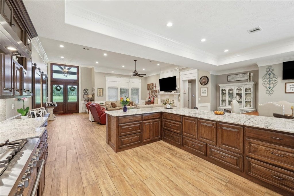 Kirbyville, Texas, 75956, United States, 3 Bedrooms Bedrooms, ,3 BathroomsBathrooms,Residential,Active,1992248