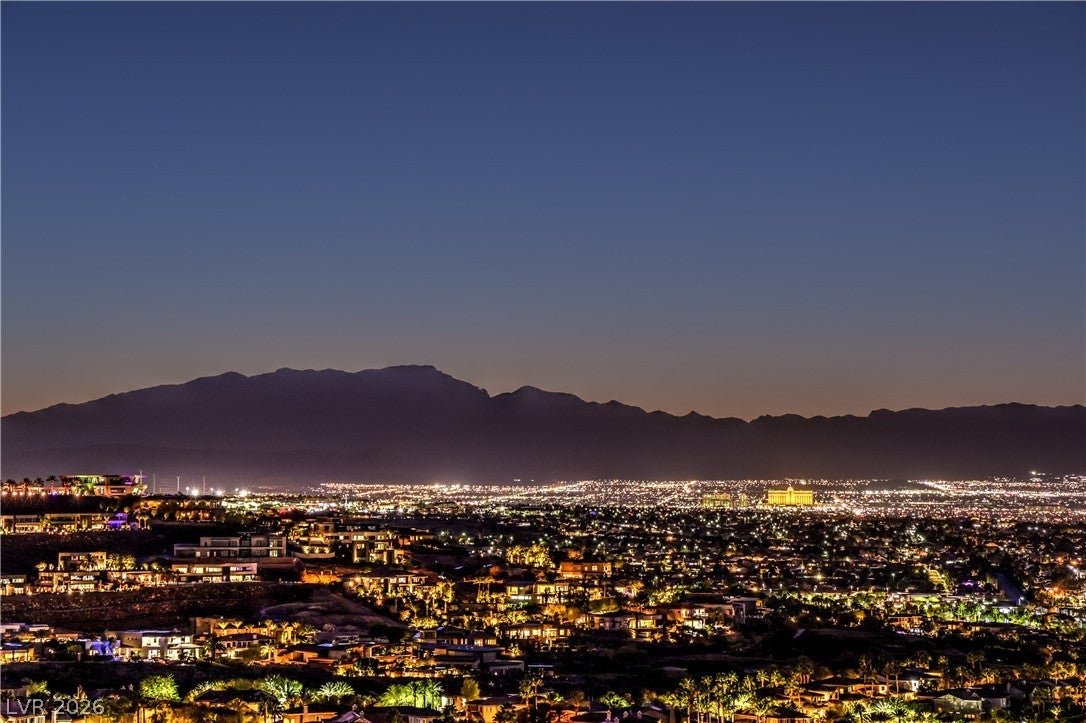 Henderson, Nevada, 89012, United States, 4 Bedrooms Bedrooms, ,5 BathroomsBathrooms,Residential,Active,2016114