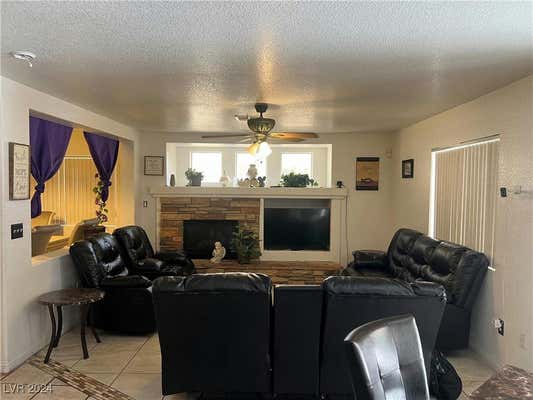 8149 SHADY GLEN AVE, LAS VEGAS, NV 89131, photo 3 of 10