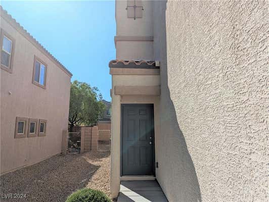 2847 GLASS VINE CT, LAS VEGAS, NV 89117, photo 4 of 39