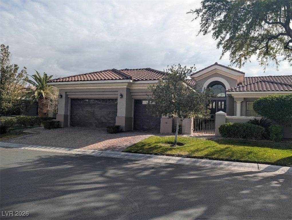 Las Vegas, Nevada, 89134, United States, 3 Bedrooms Bedrooms, ,3 BathroomsBathrooms,Residential,Active,2013155