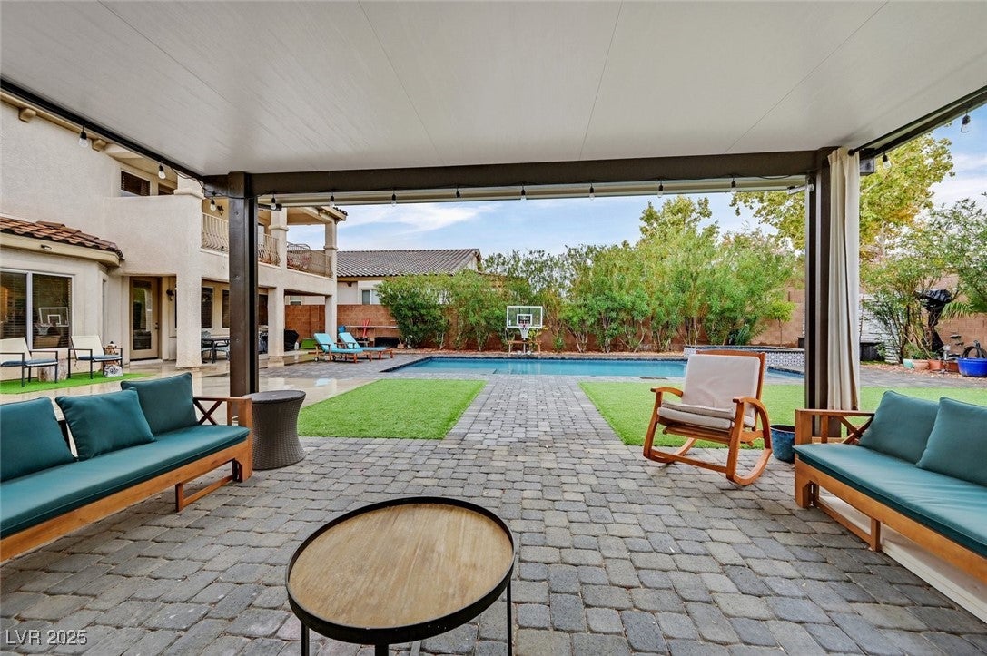 Las Vegas, Nevada, 89141, United States, 6 Bedrooms Bedrooms, ,5 BathroomsBathrooms,Residential,Active,1996585