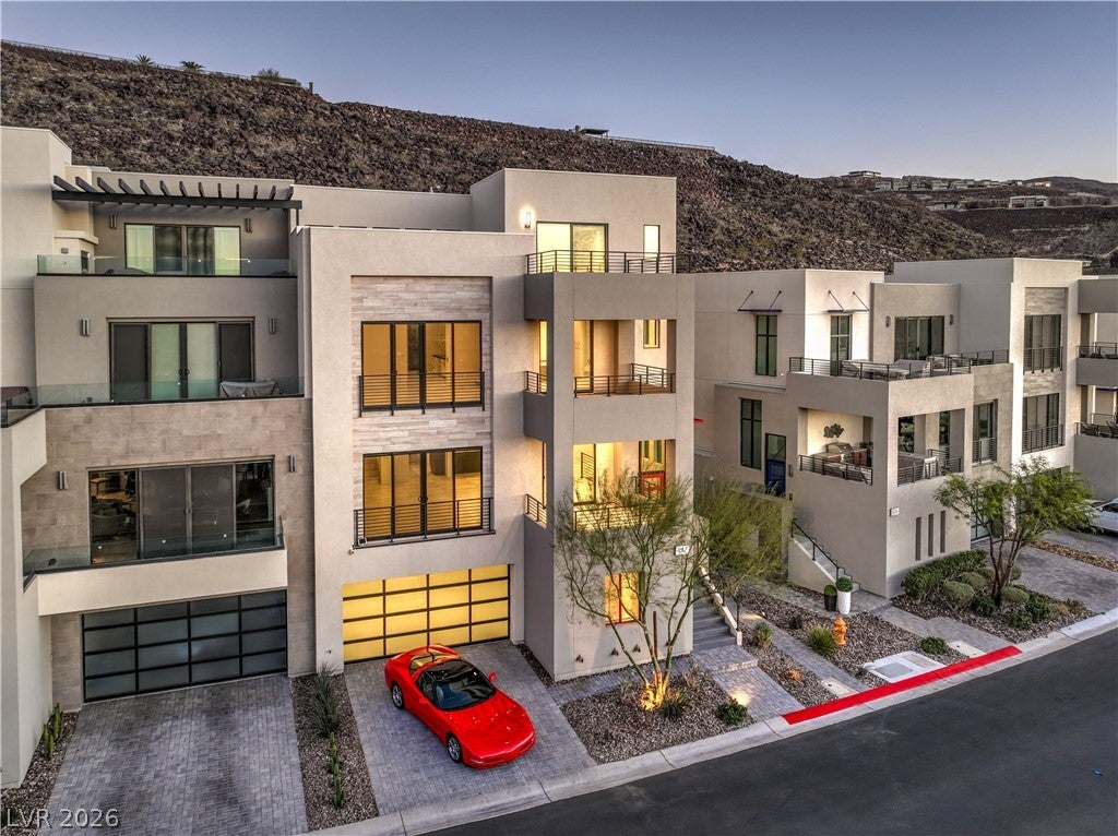 Henderson, Nevada, 89012, United States, 4 Bedrooms Bedrooms, ,5 BathroomsBathrooms,Residential,Active,2016114