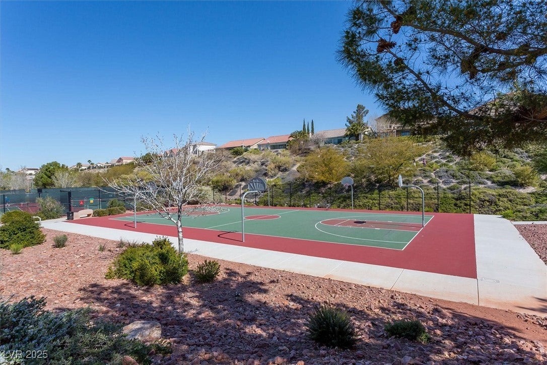 Henderson, Nevada, 89052, United States, 5 Bedrooms Bedrooms, ,4 BathroomsBathrooms,Residential,Active,1739708