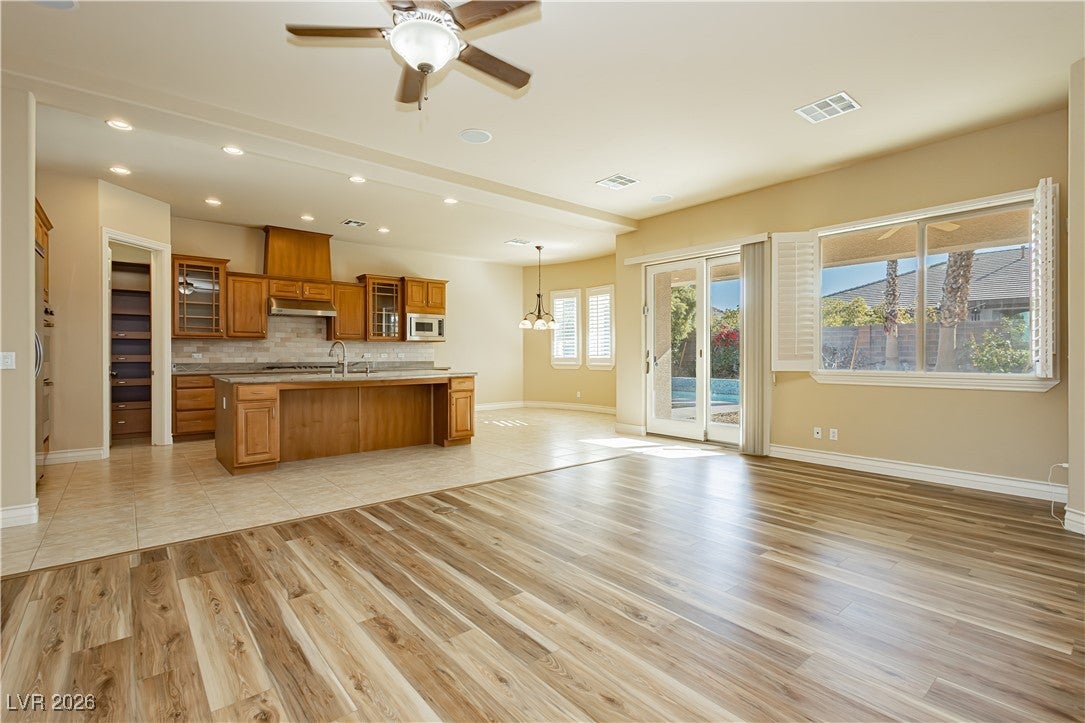 Las Vegas, Nevada, 89139, United States, 3 Bedrooms Bedrooms, ,4 BathroomsBathrooms,Residential,Active,2010536