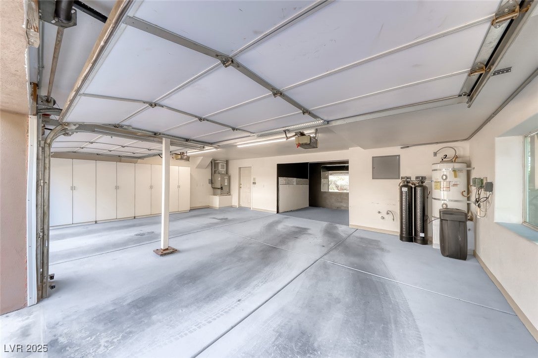 Las Vegas, Nevada, 89141, United States, 4 Bedrooms Bedrooms, ,4 BathroomsBathrooms,Residential,Active,1968379