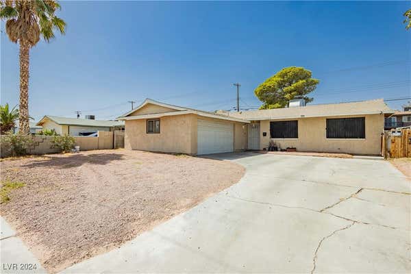 1209 N MALLARD ST, LAS VEGAS, NV 89108, photo 3 of 29