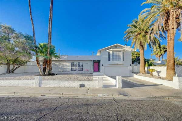 2038 SOMBRERO DR, LAS VEGAS, NV 89169, photo 2 of 88